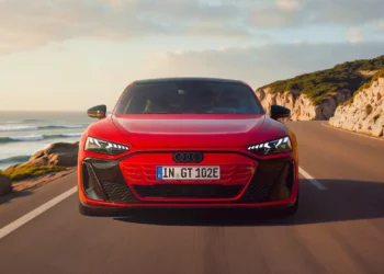 Audi e-tron quattro GT