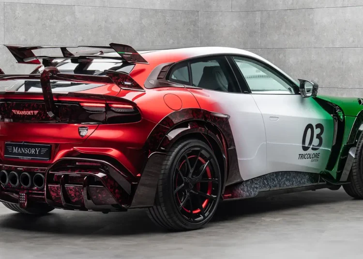 Mansory Pugnator Tricolore