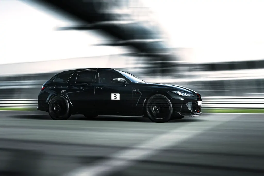 Der BMW rockt mit seinen 550 PS einem neuen Rekord für Kombis auf dem Nürburgring