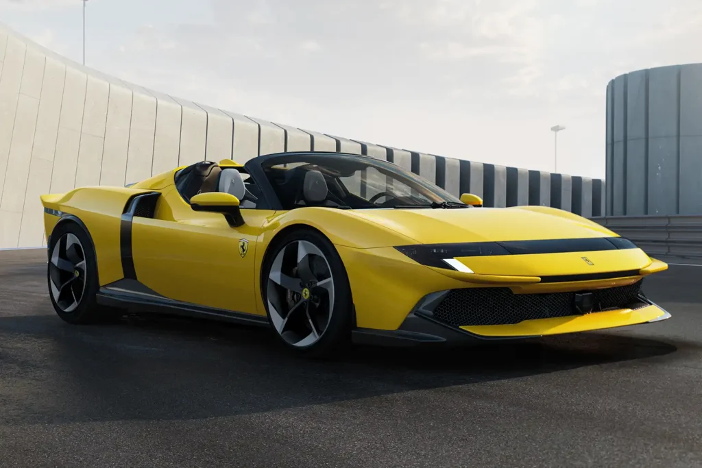 Ferrari erschafft auch mit dem 849 Testarossa Spider ein zeitloses und modernes Design mit einer eleganten Kurvenführung