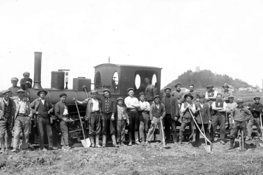 Vor 100 Jahren, am 13. Augustz 1925 begann der Bau des Nürburgrings